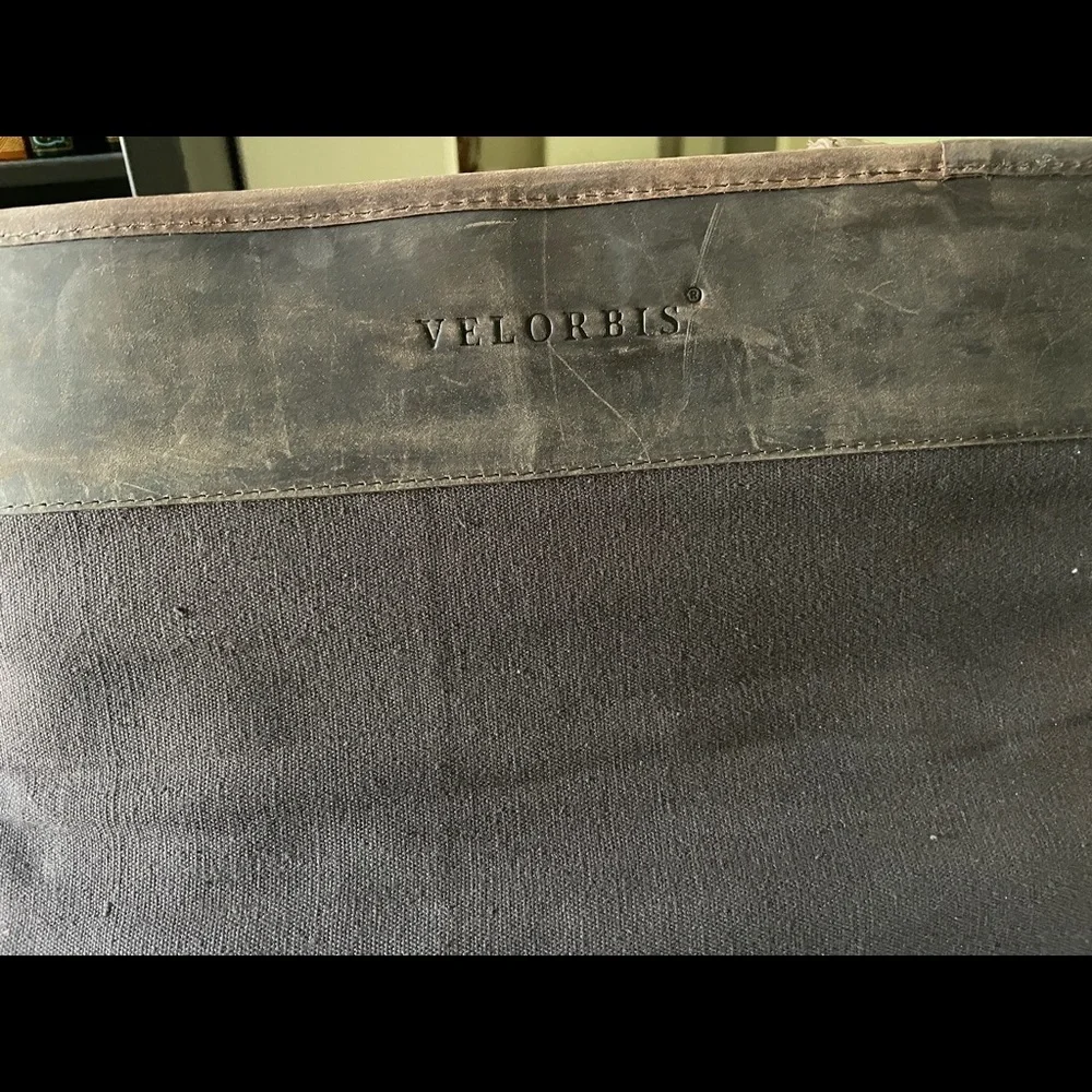 Velorbis “Old School” Brown Leather Briefcase